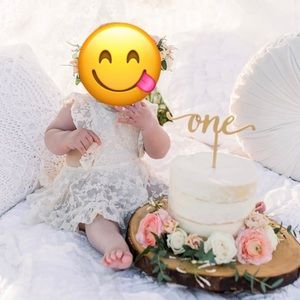 Numi Cream Lace Pinny